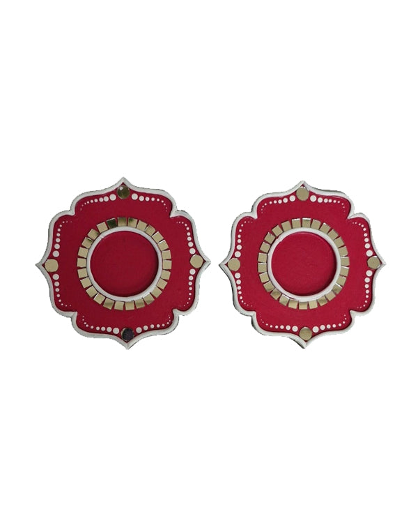 Decorative Red Quatrefoil Ornaments Lippan Tea Light Holders, 4 Inch x 4 Inch